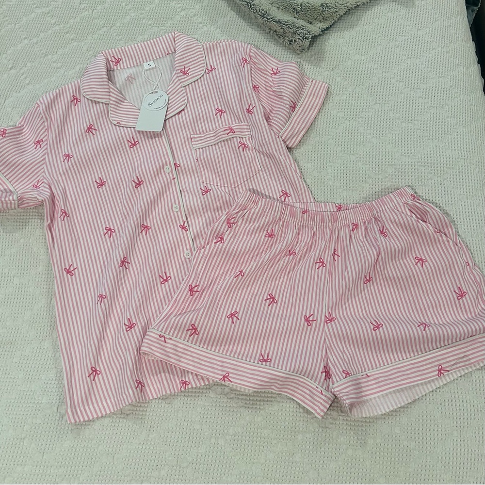 Pink Striped bow Women's Pajama Set - Picture 2 of 2